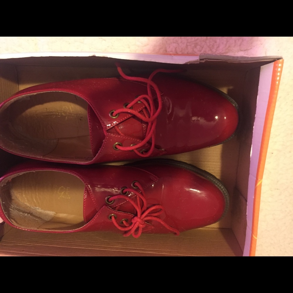Red platform oxfords